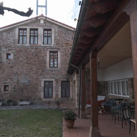 Posada La Estela De Barros Corrales De Buelna Eksteriør billede