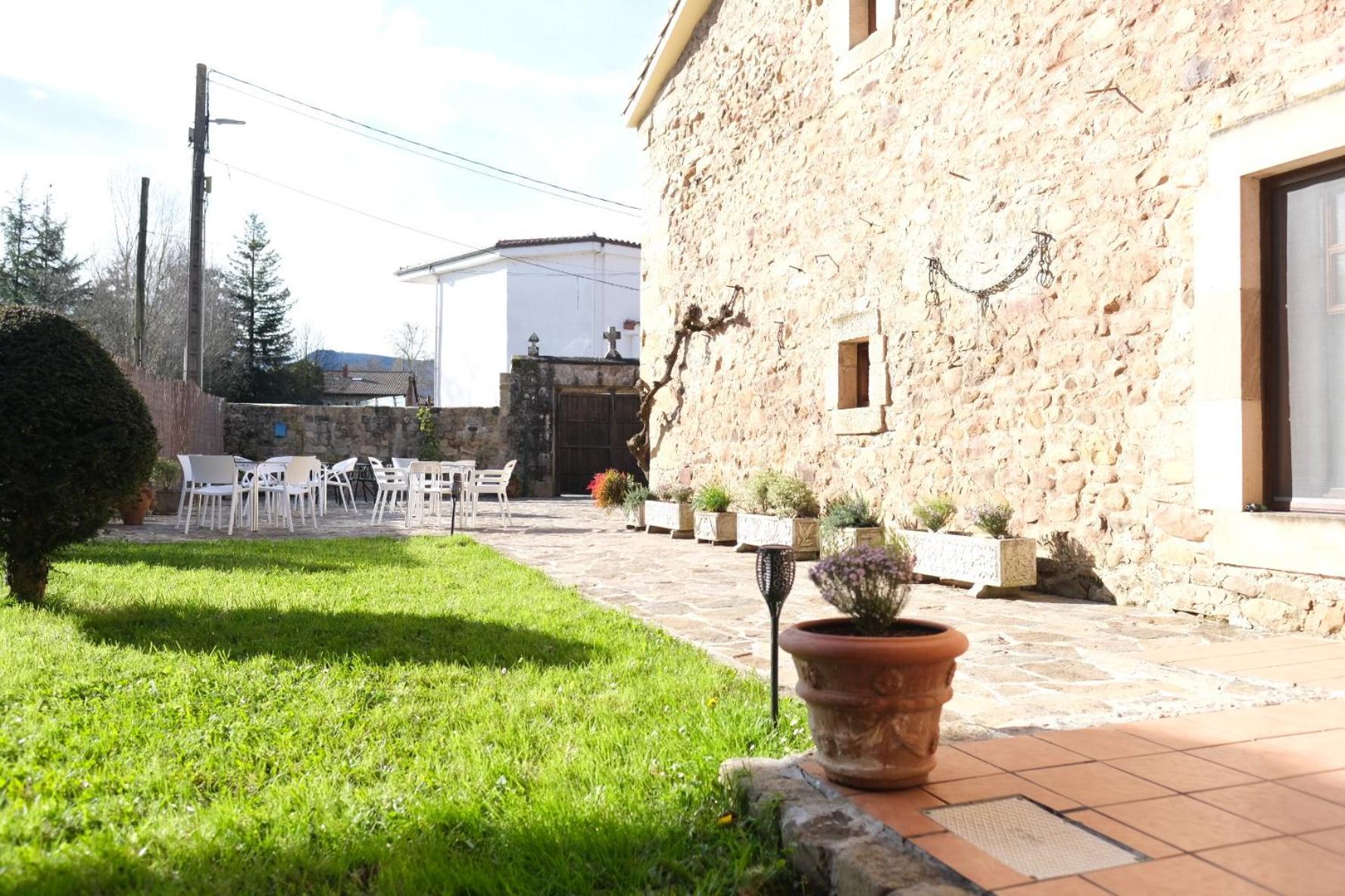 Posada La Estela De Barros Corrales De Buelna Eksteriør billede