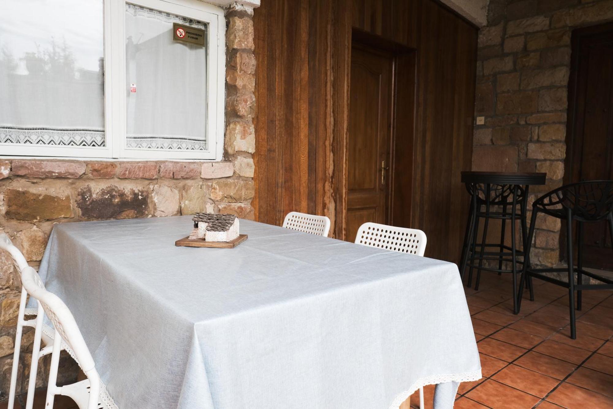 Posada La Estela De Barros Corrales De Buelna Eksteriør billede